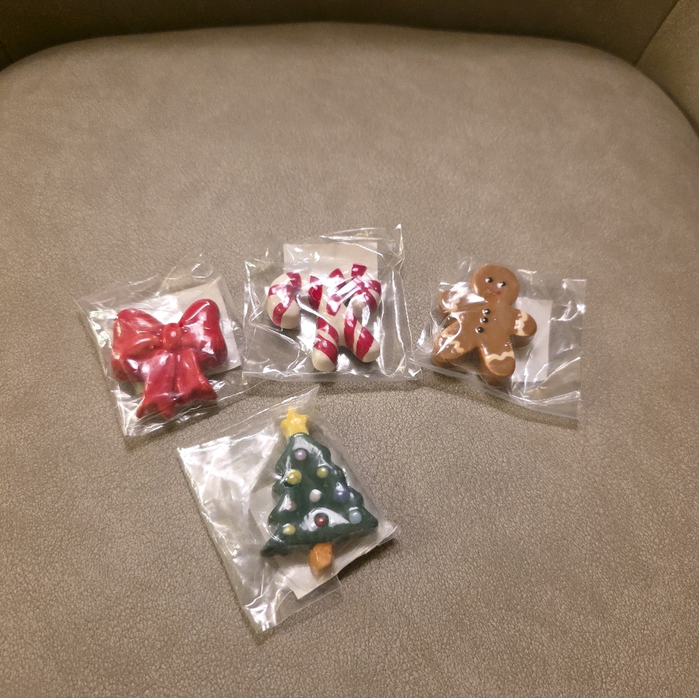 Bullseye Playground Christmas Magent Set Bow Candycane Target Dollarspot Ginger - Picture 3 of 9